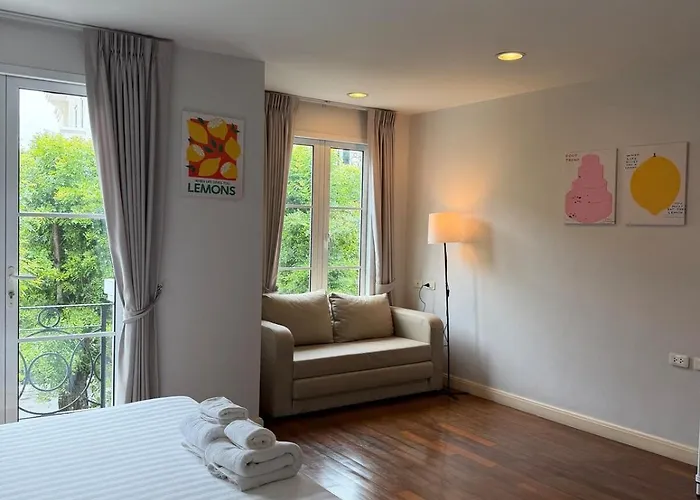 Entire 3bedroom Townhome, Shared Swimming Pool In Sukhumvit, 2927 *