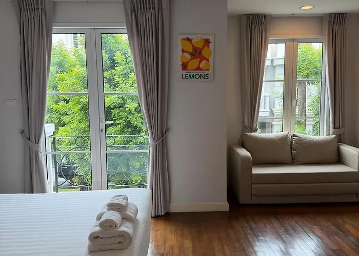 Entire 3bedroom Townhome, Shared Swimming Pool In Sukhumvit, 2927 度假居 曼谷